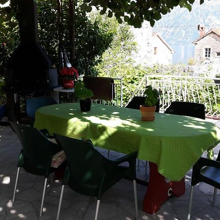 Apartments Penovic Kotor Ngoại thất bức ảnh