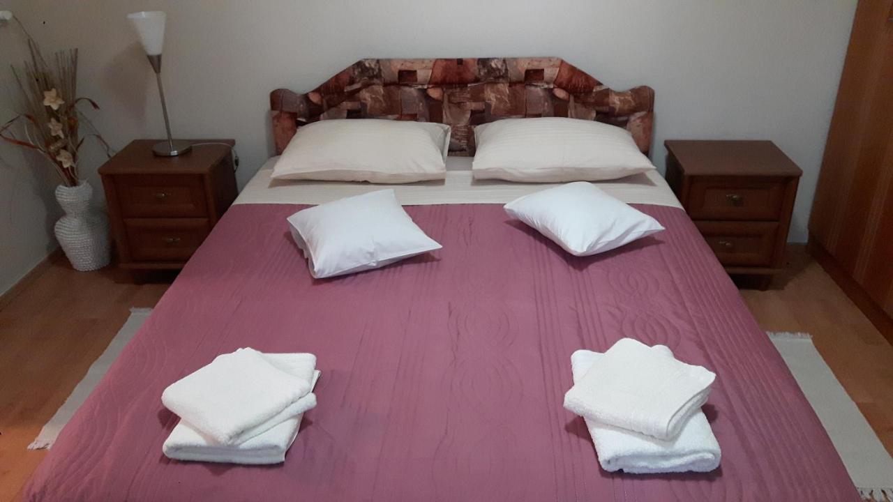 Apartments Penovic Kotor Ngoại thất bức ảnh