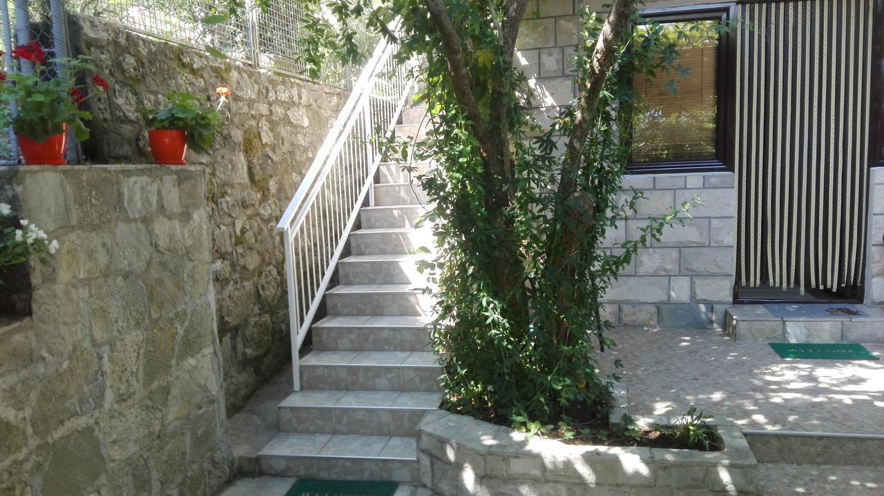 Apartments Penovic Kotor Ngoại thất bức ảnh